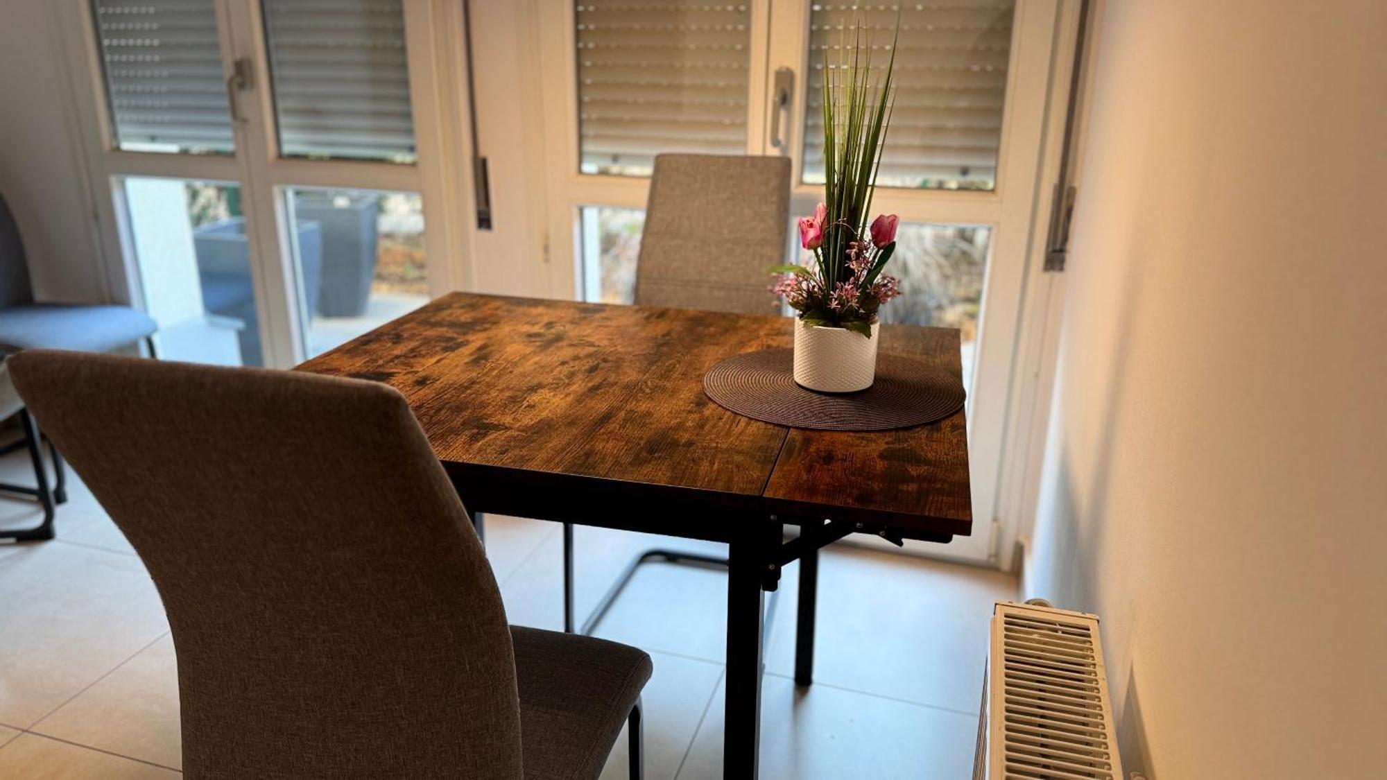 Sonnige Wohnung Im Zentrum Mit Terrasse U Tiefgarage - Netflix & Prime Lipsk Zewnętrze zdjęcie