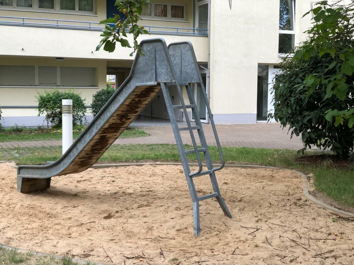 Sonnige Wohnung Im Zentrum Mit Terrasse U Tiefgarage - Netflix & Prime Lipsk Zewnętrze zdjęcie